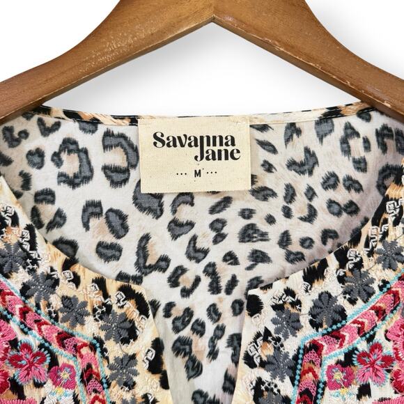 Savanna Jane Leopard Print Floral Embroidered V-Neck Bell Sleeve Tunic Size M - Picture 3 of 11